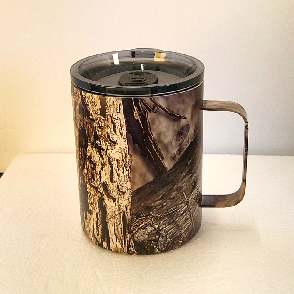 Mossey Oak coffee cup